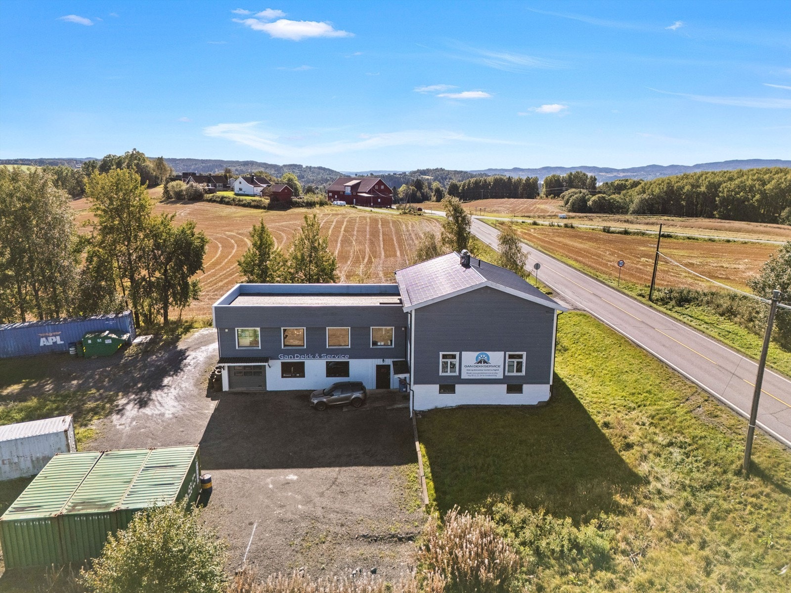 Velkommen til Fetveien 1292 - stor næringseiendom med kontrolokaler, lager, garasjer m.m. Galleribilde