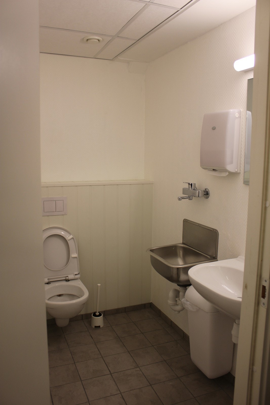 WC - kombilokalet Galleribilde