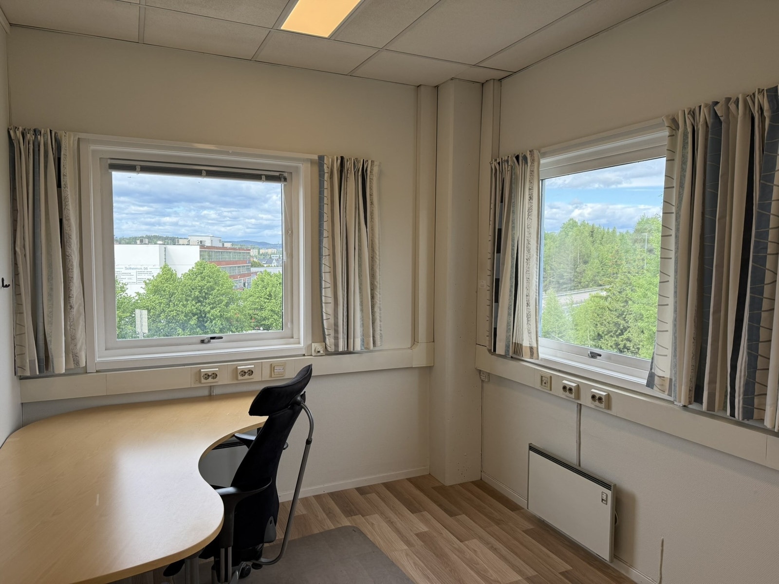 162 kvm lokalet - Kontor 5 - hjørne 2.JPEG Galleribilde