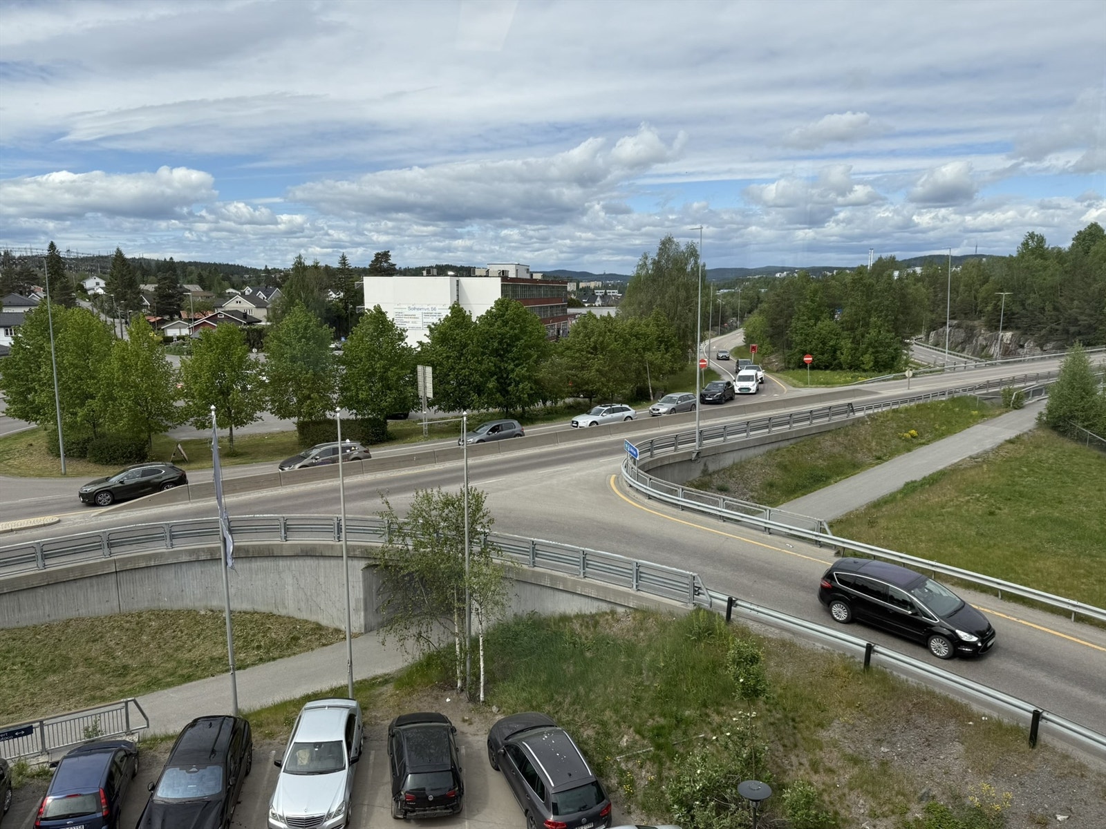 162 kvm lokalet - Utsikt hjørnekontor 2.JPEG Galleribilde