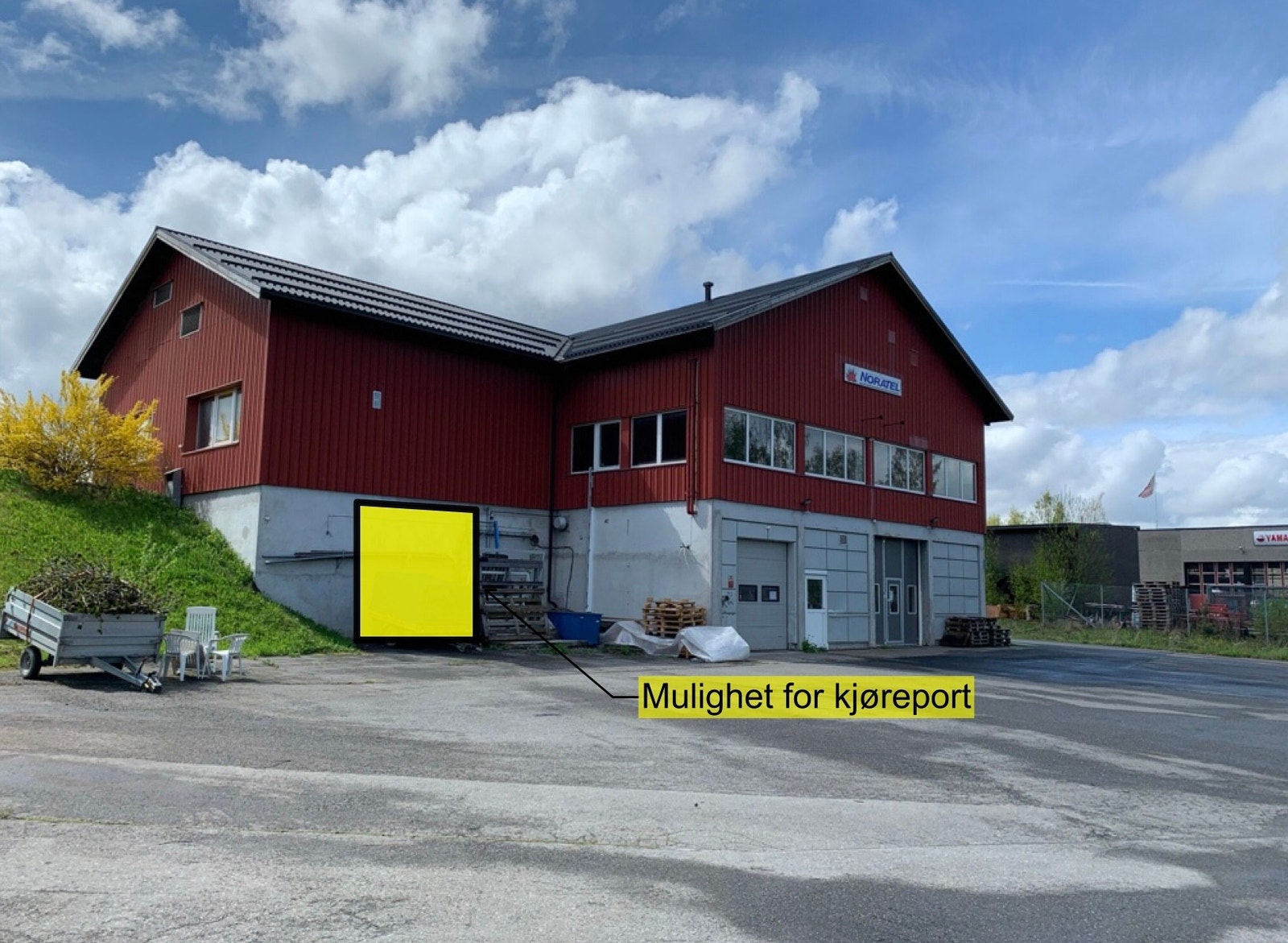 Muligheter for å sette inn kjøreport på ca 3x3 meter Galleribilde