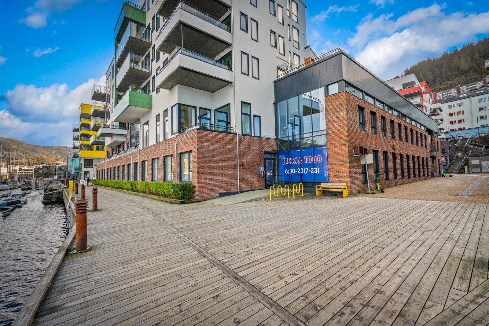 Ta kontakt med megler Susanne Troye (m) 90113346 for en hyggelig visning! Galleribilde