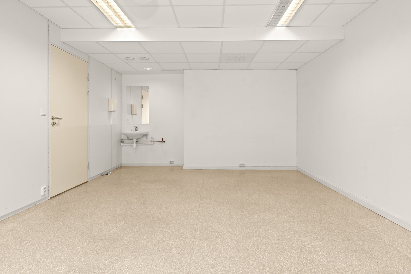 Ledig lokale, Torget 4-6 Galleribilde