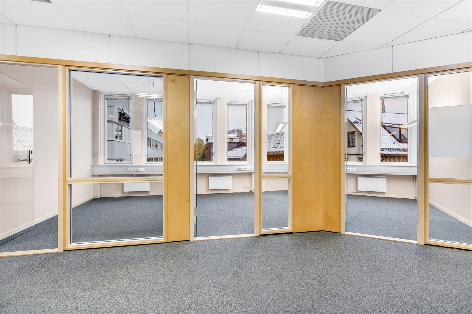 Nye glassdører, moderne kontorer Galleribilde