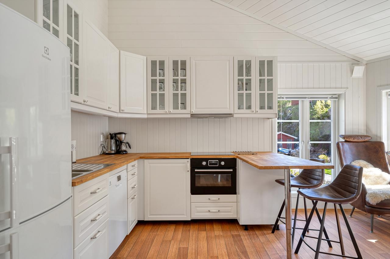 2302102530742 Galleribilde