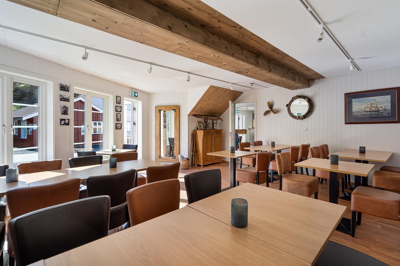 2302102530728 Galleribilde