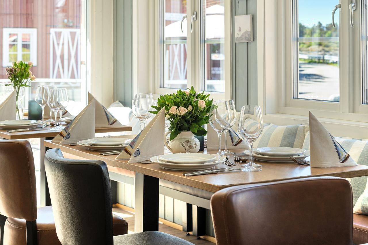 2302102530738 Galleribilde