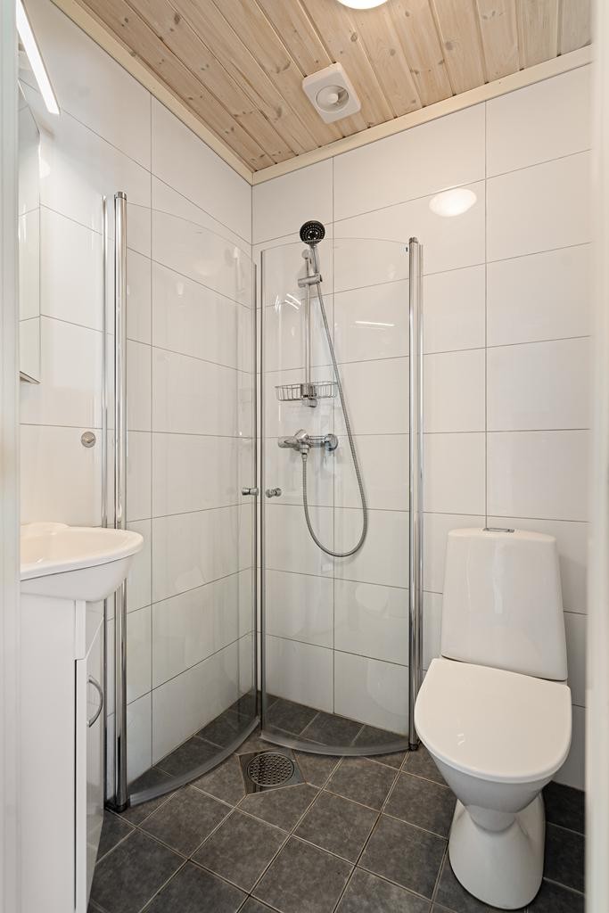 2302102530770 Galleribilde