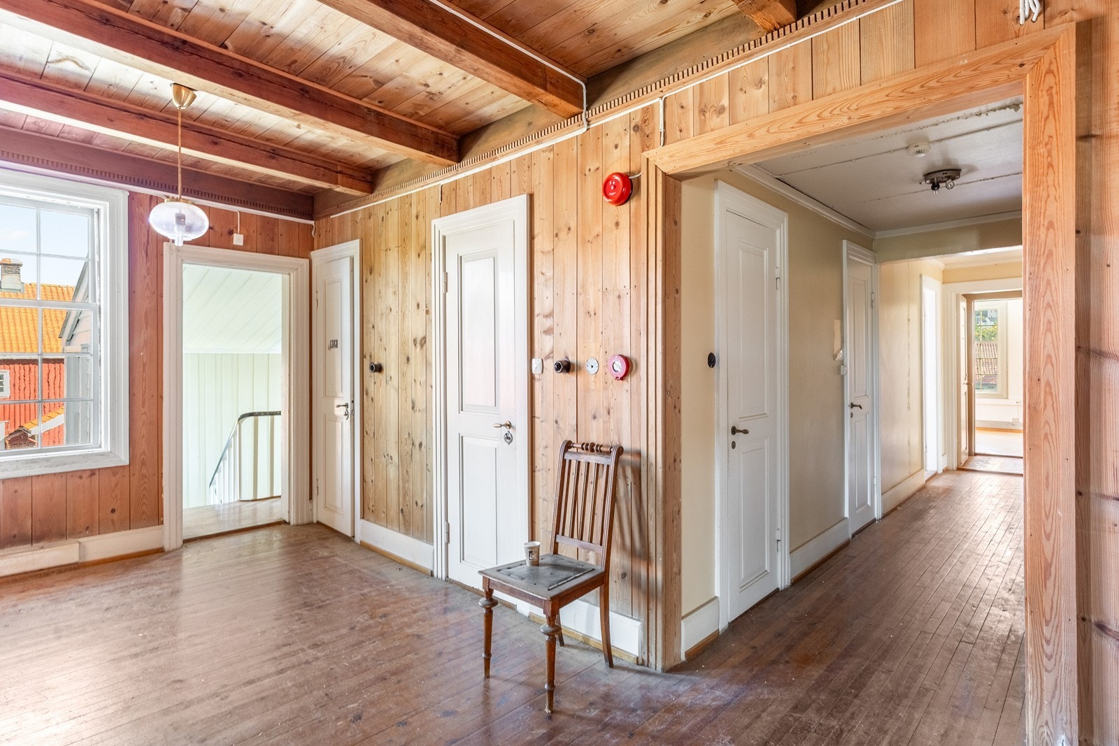 Hovedgården. Galleribilde