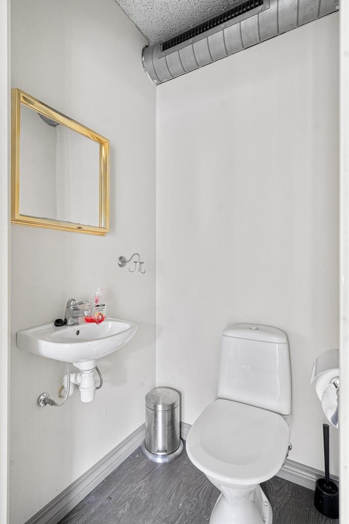 16toalett Galleribilde