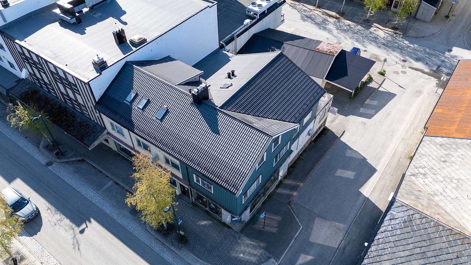 Bygningen bærer preg av alder og har behov for oppgradering, men tilbyr samtidig et godt grunnlag for videre utnyttelse og verdiskaping. Galleribilde