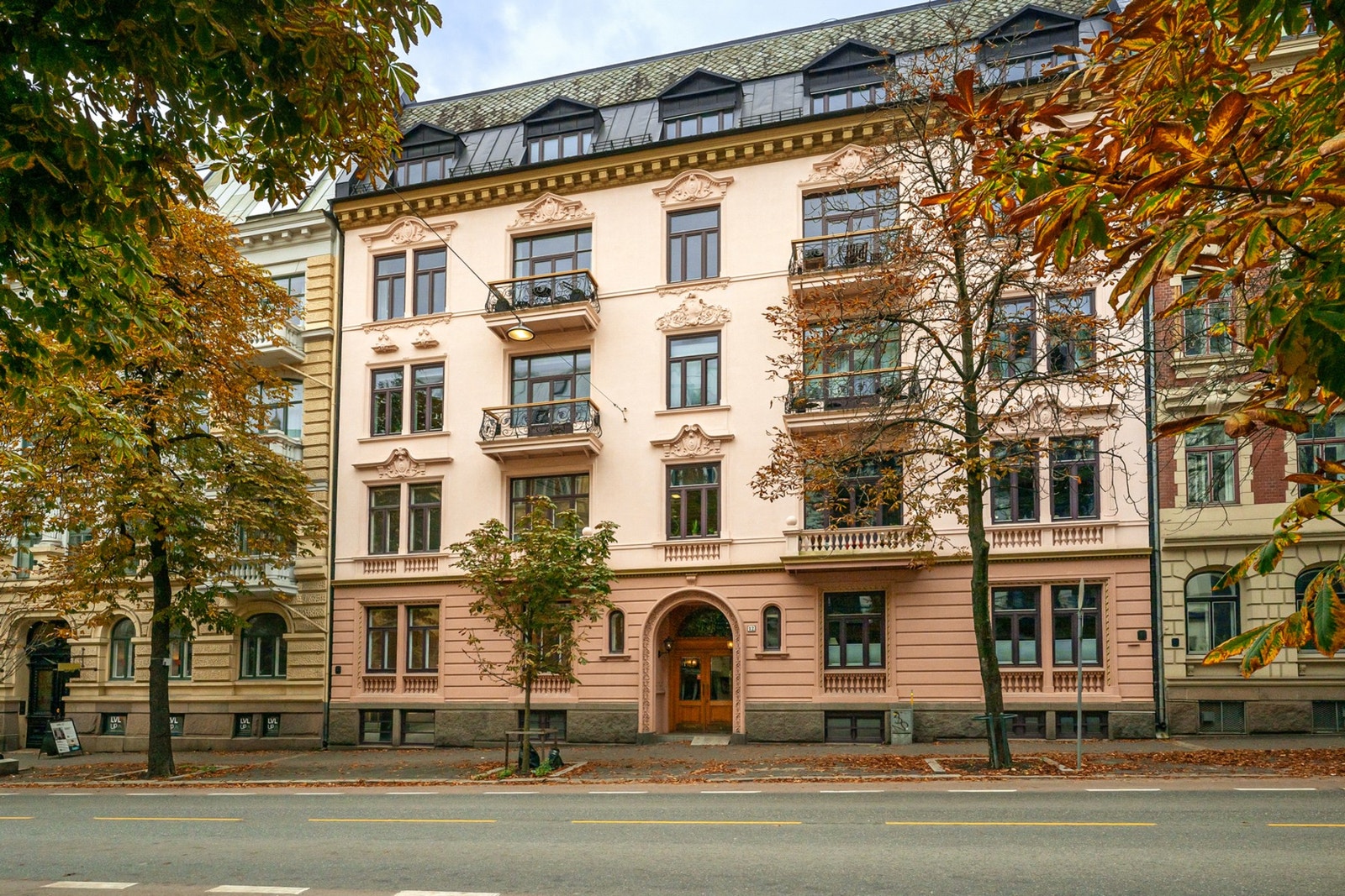 Bygården er godt vedlikeholdt gjennom årene. Galleribilde
