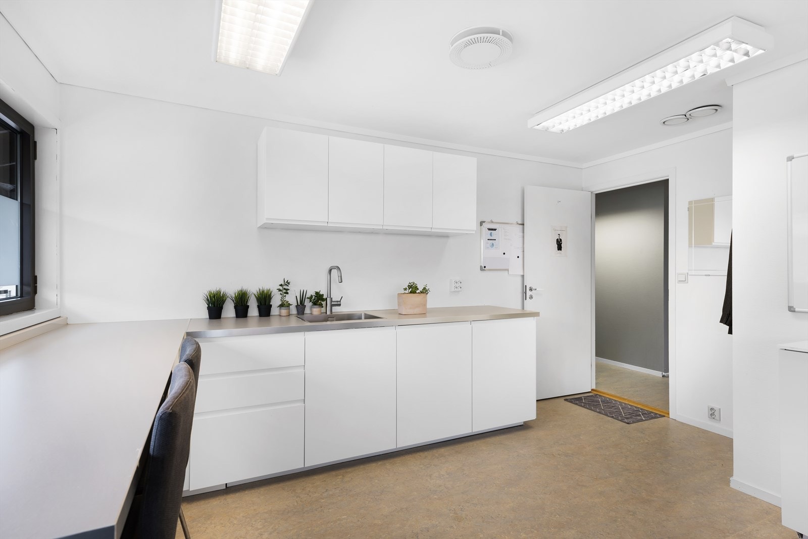 Vann og avløp på det ene kontoret