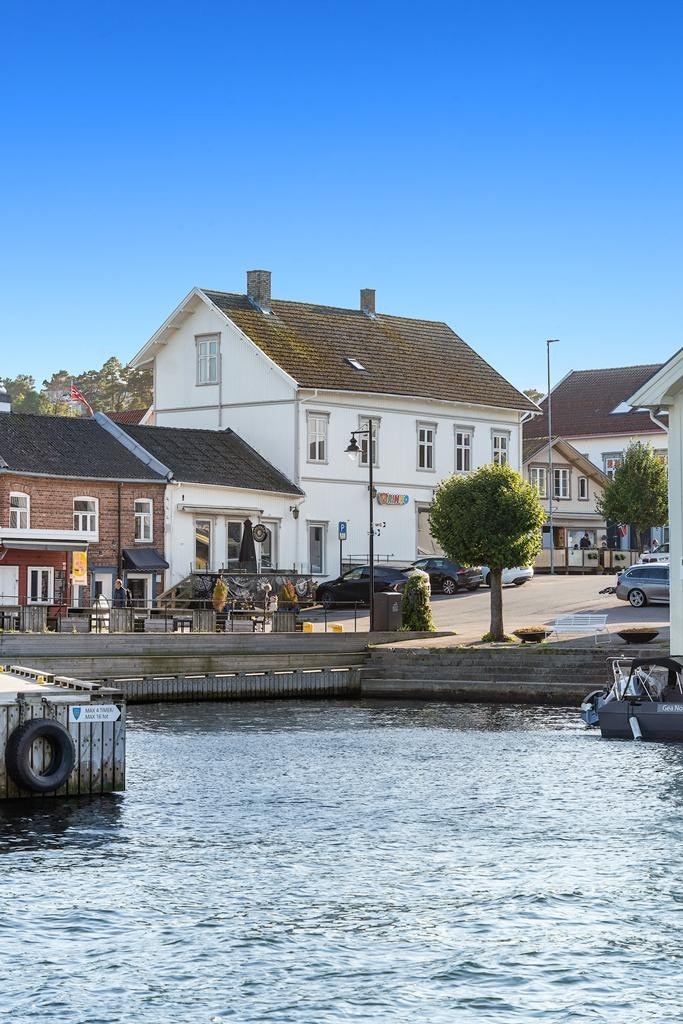 foto-96 Galleribilde