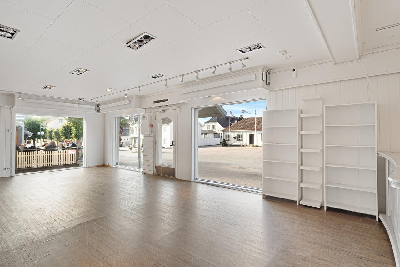 foto-17 Galleribilde