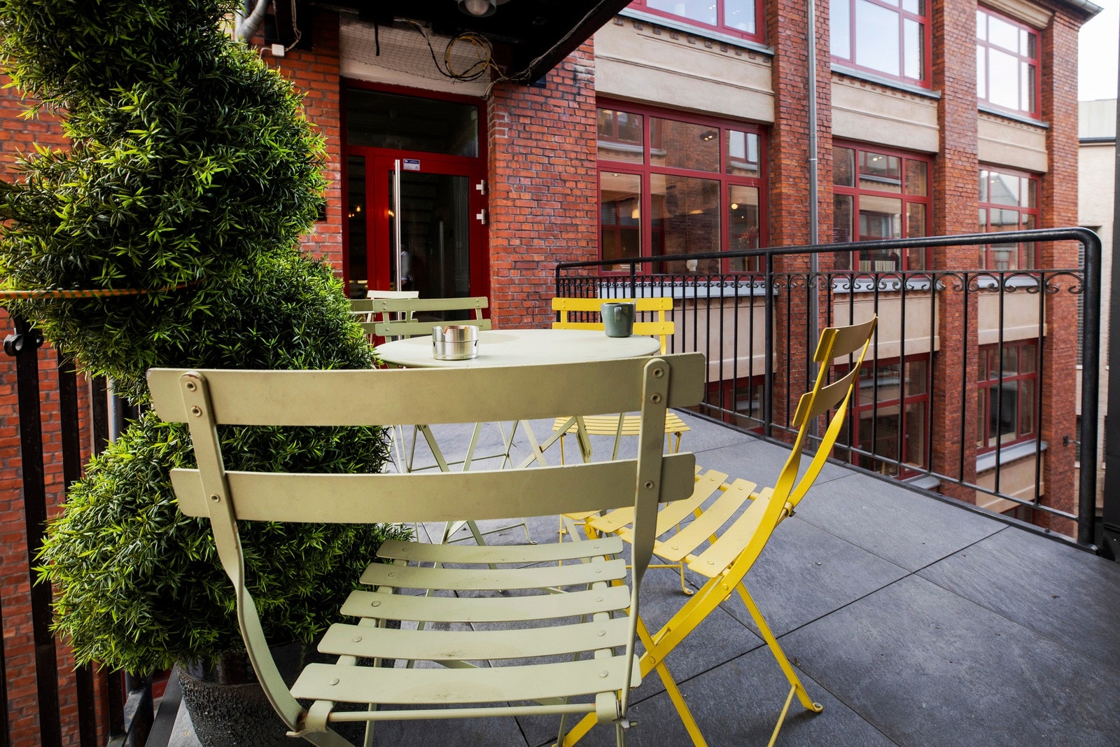 Gangbroer mellom byggene Galleribilde