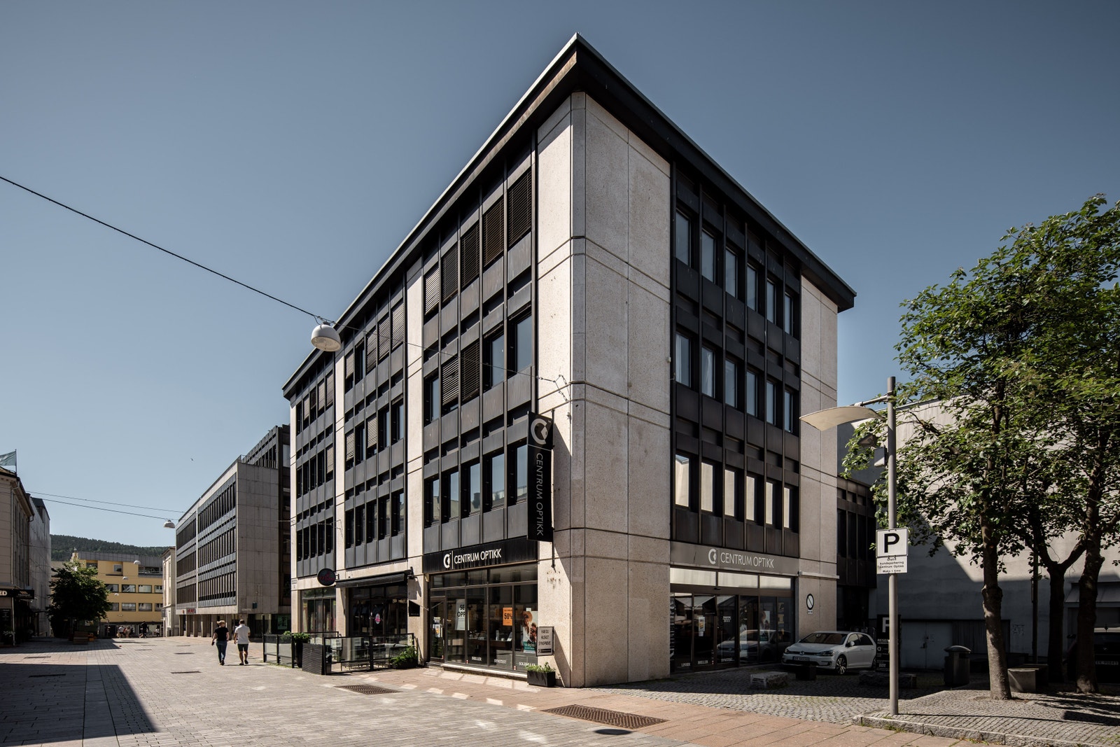 Amtmand Blomsgate 1 Galleribilde