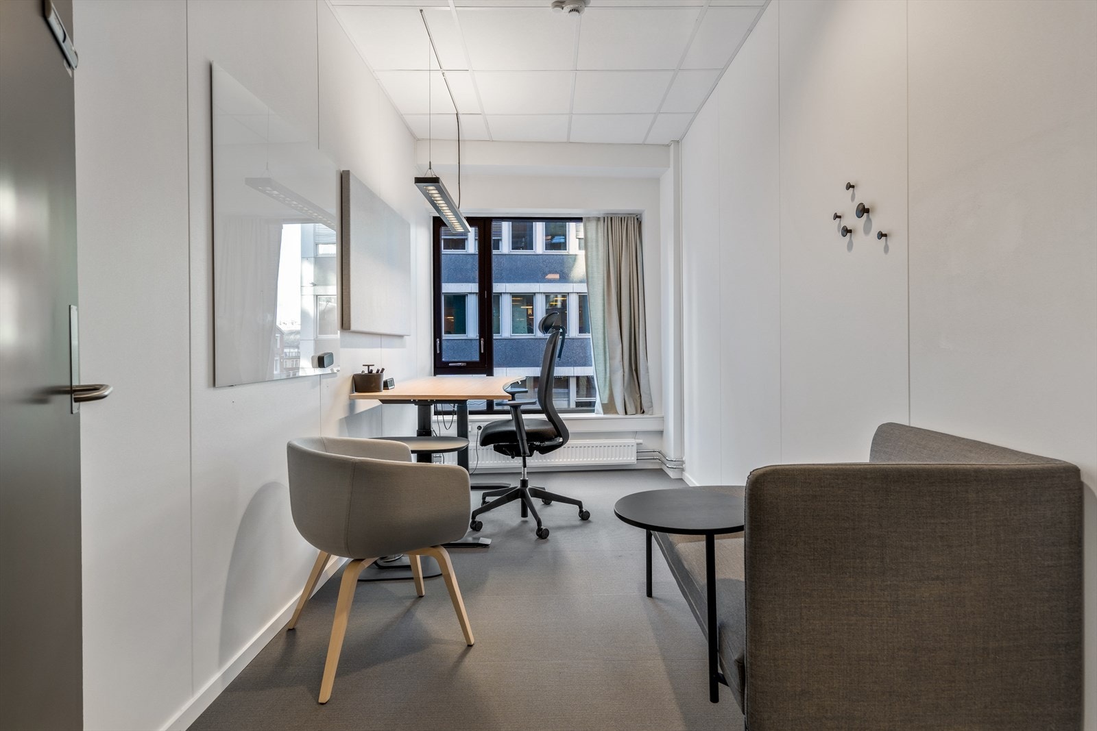 Kontor mot Fr. Langes gate Galleribilde