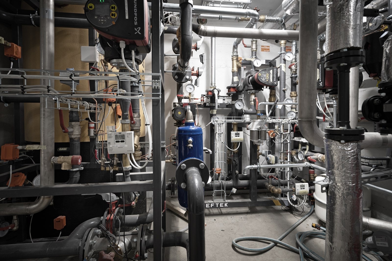 Vannbåren varme, teknisk rom. Galleribilde