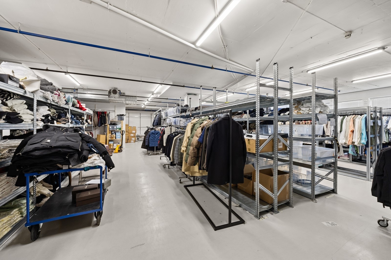 Lager BTA 302 kvm. Galleribilde