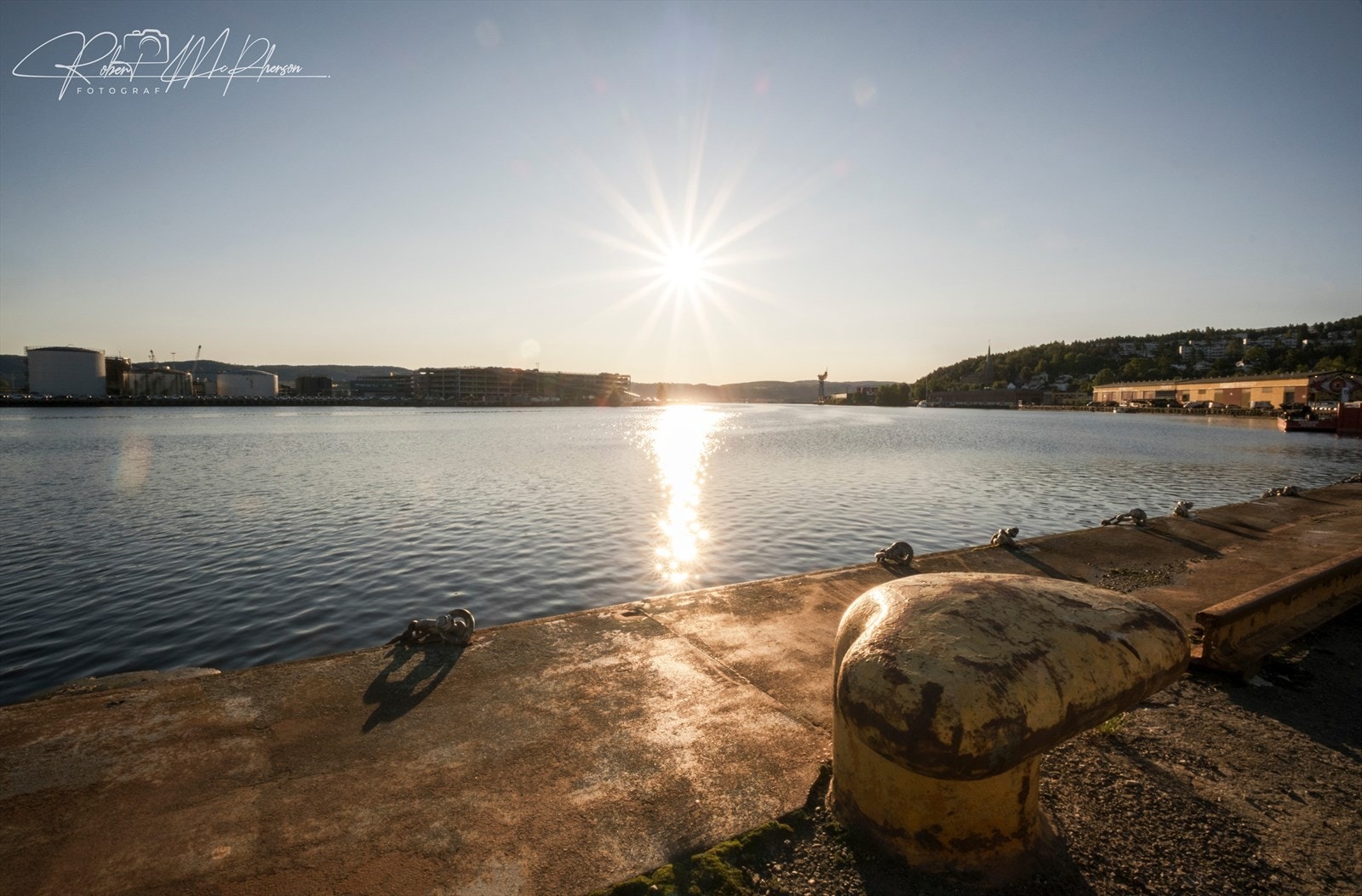 Rekreasjon ved elva Galleribilde