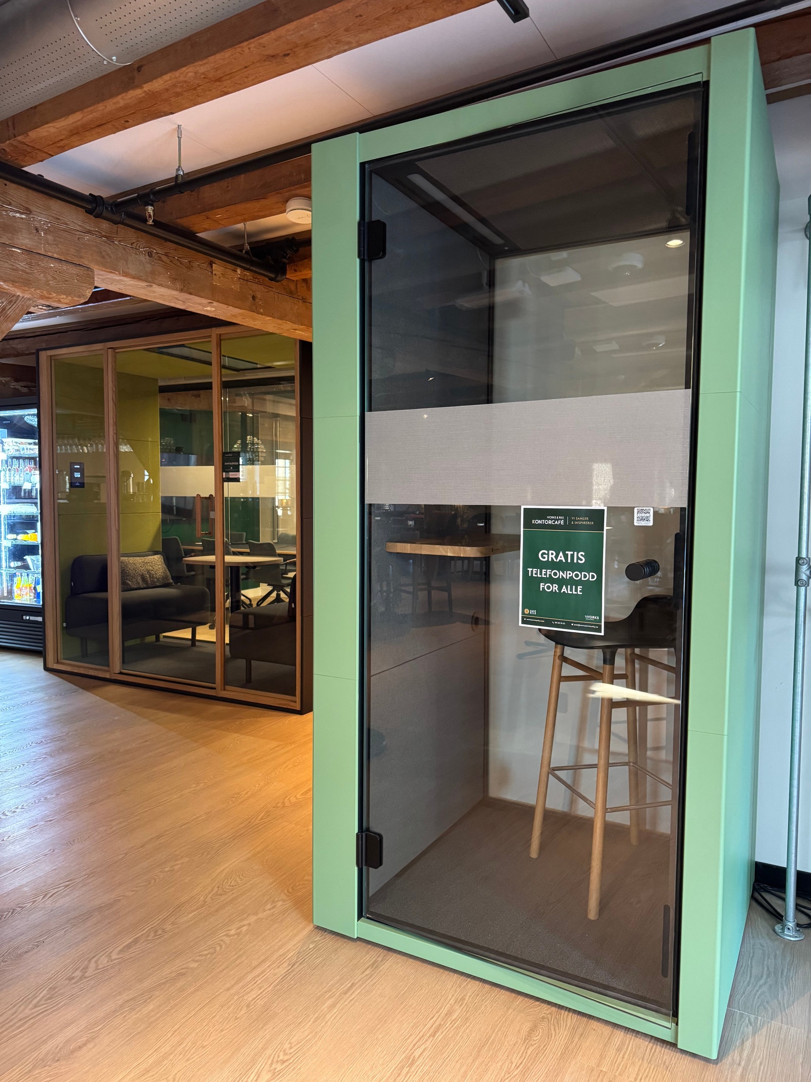 Telefonpod Galleribilde