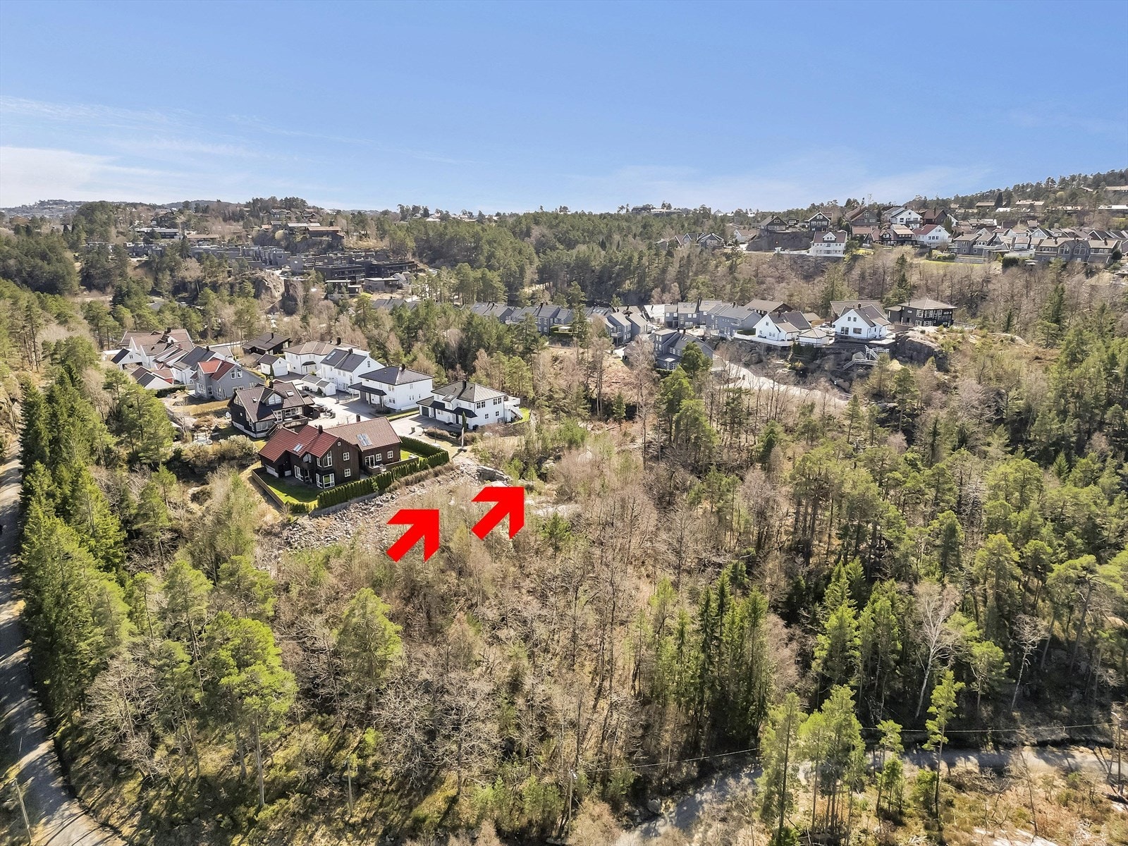 Eiendommen overleves som en råtomt. Galleribilde