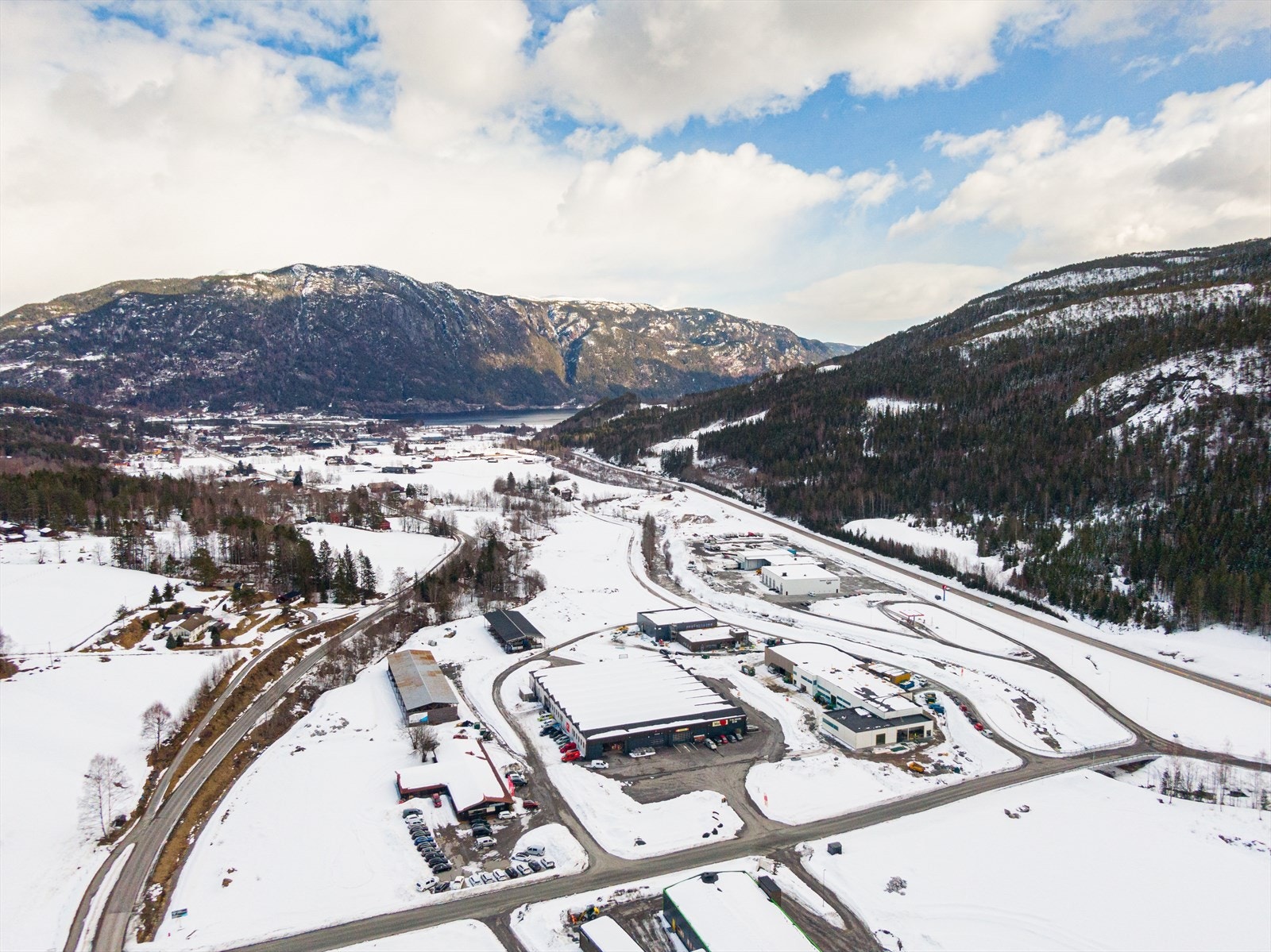 Seljord er handelssenteret i Vest-Telemark og har et variert næringsliv. Galleribilde