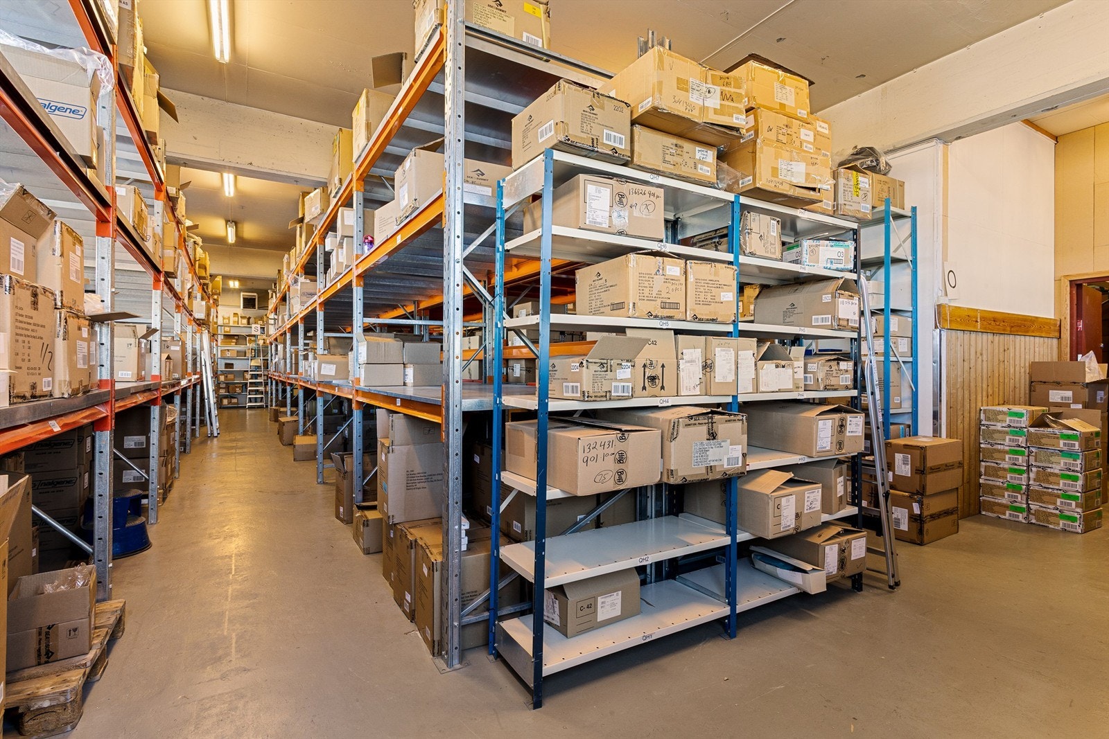 e. etasje - Lager (2) Galleribilde