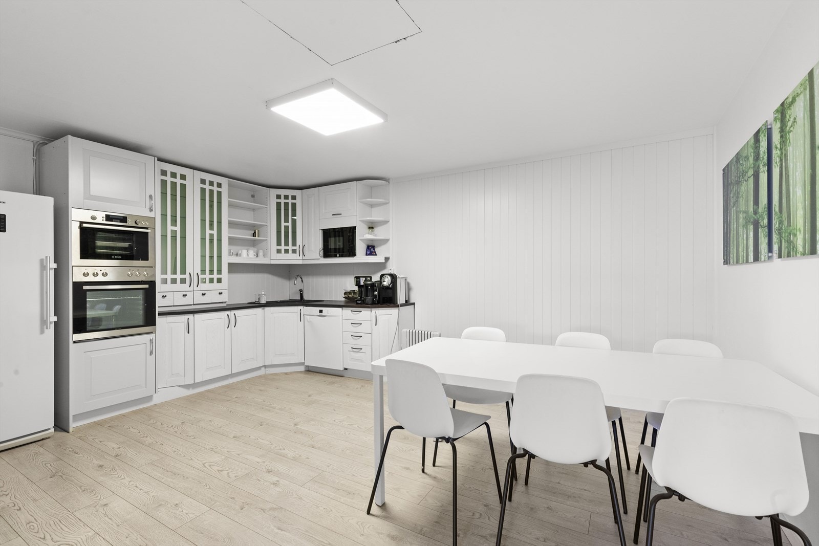 kjøkken/kantine 2 etasje Galleribilde