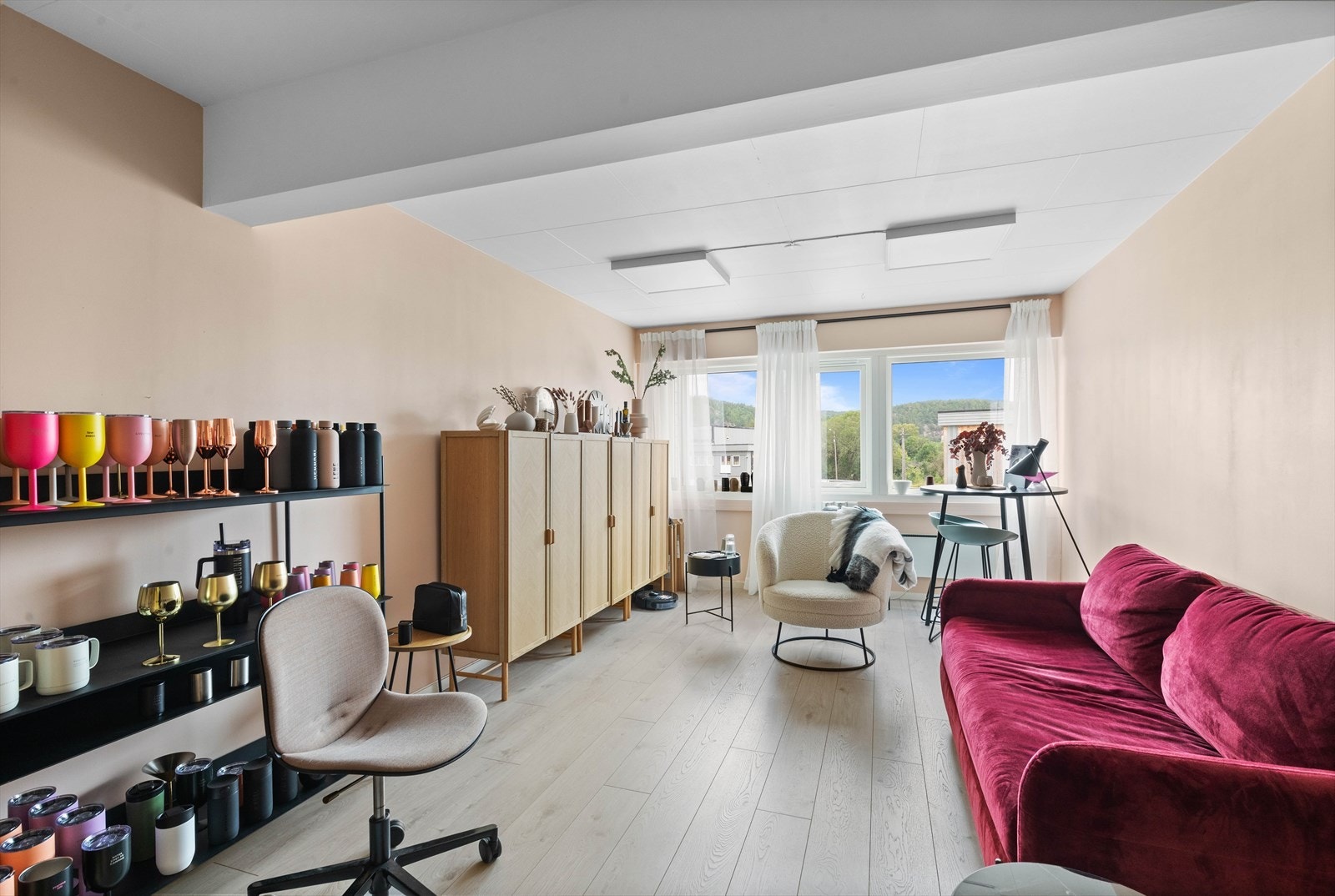 kontor/showroom 2 etasje Galleribilde