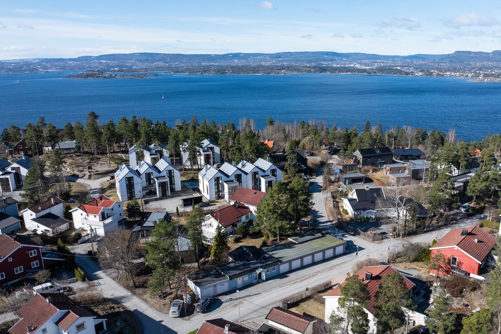 I dag driftet innen helse/velvære i veletablert boligområde med stort kundegrunnlag. Galleribilde