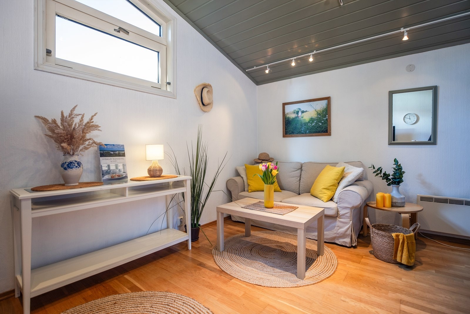 Kontor/behandlingsrom/oppholdsrom Galleribilde