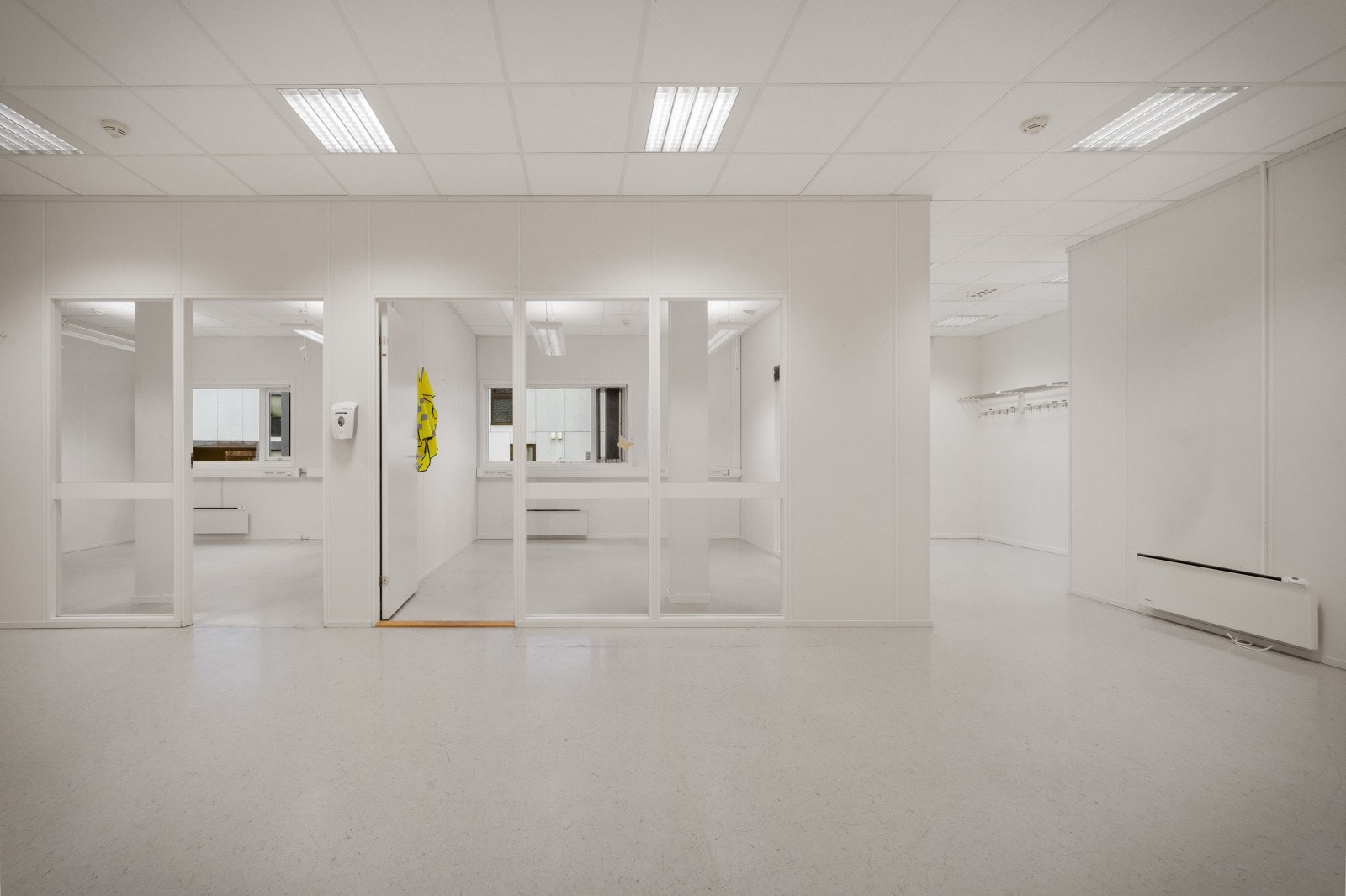 1. etasje: Ca. 240 kvm brutto (inkl. andel fellesareal) Galleribilde