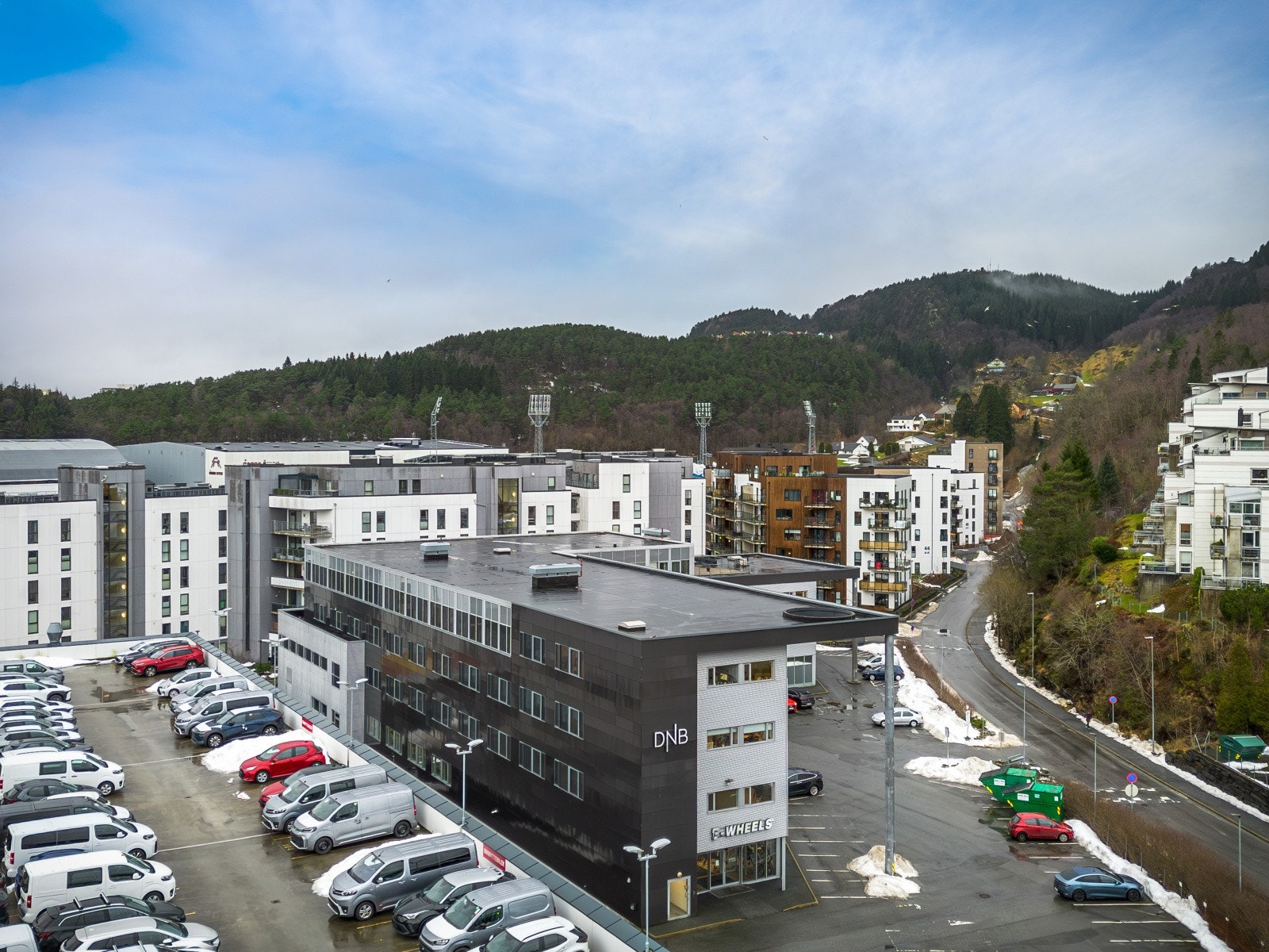 Moderne kontorlokaler er ledig for utleie Galleribilde