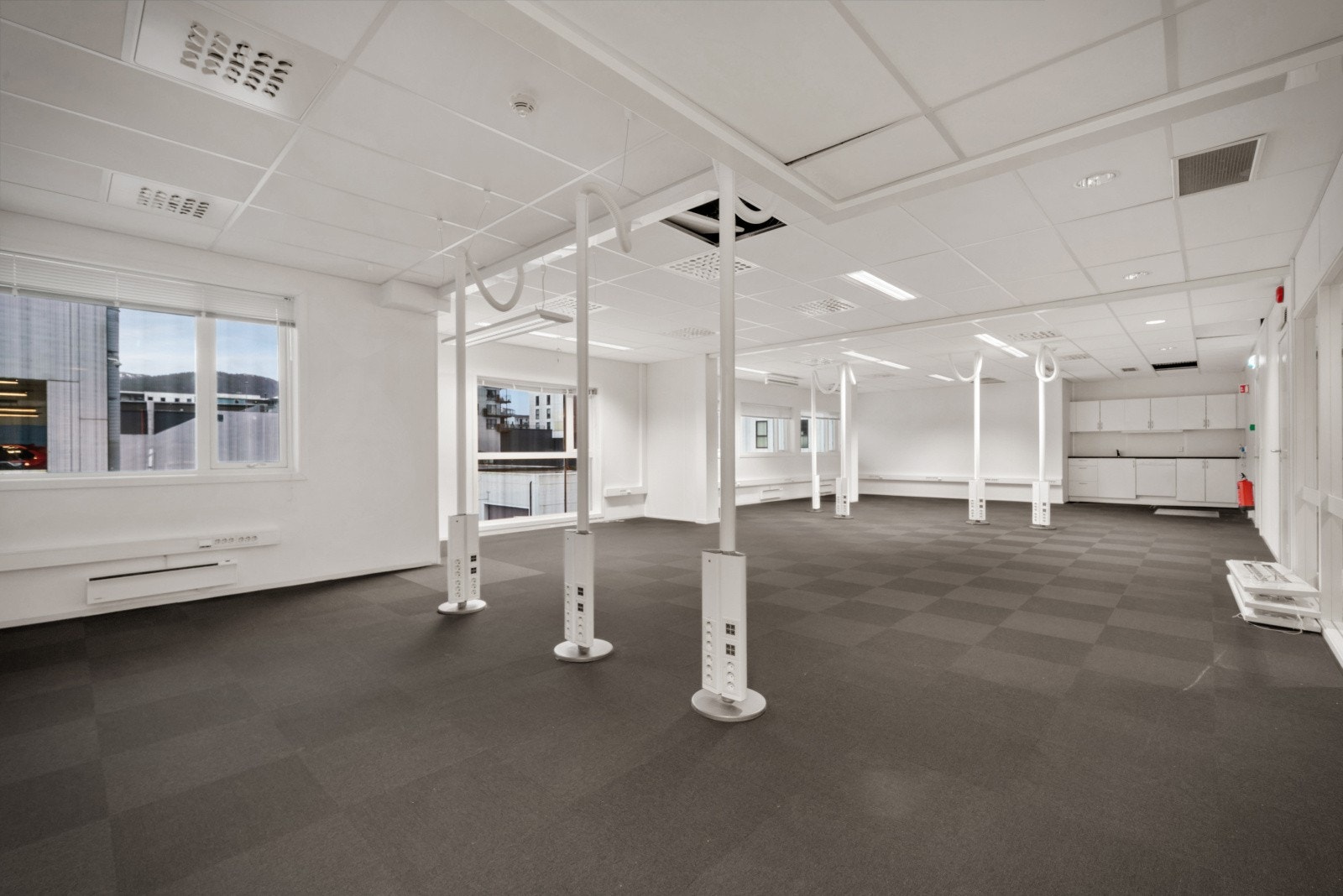 2. etasje: Ca. 210,4 kvm brutto (inkl. andel fellesareal) Galleribilde