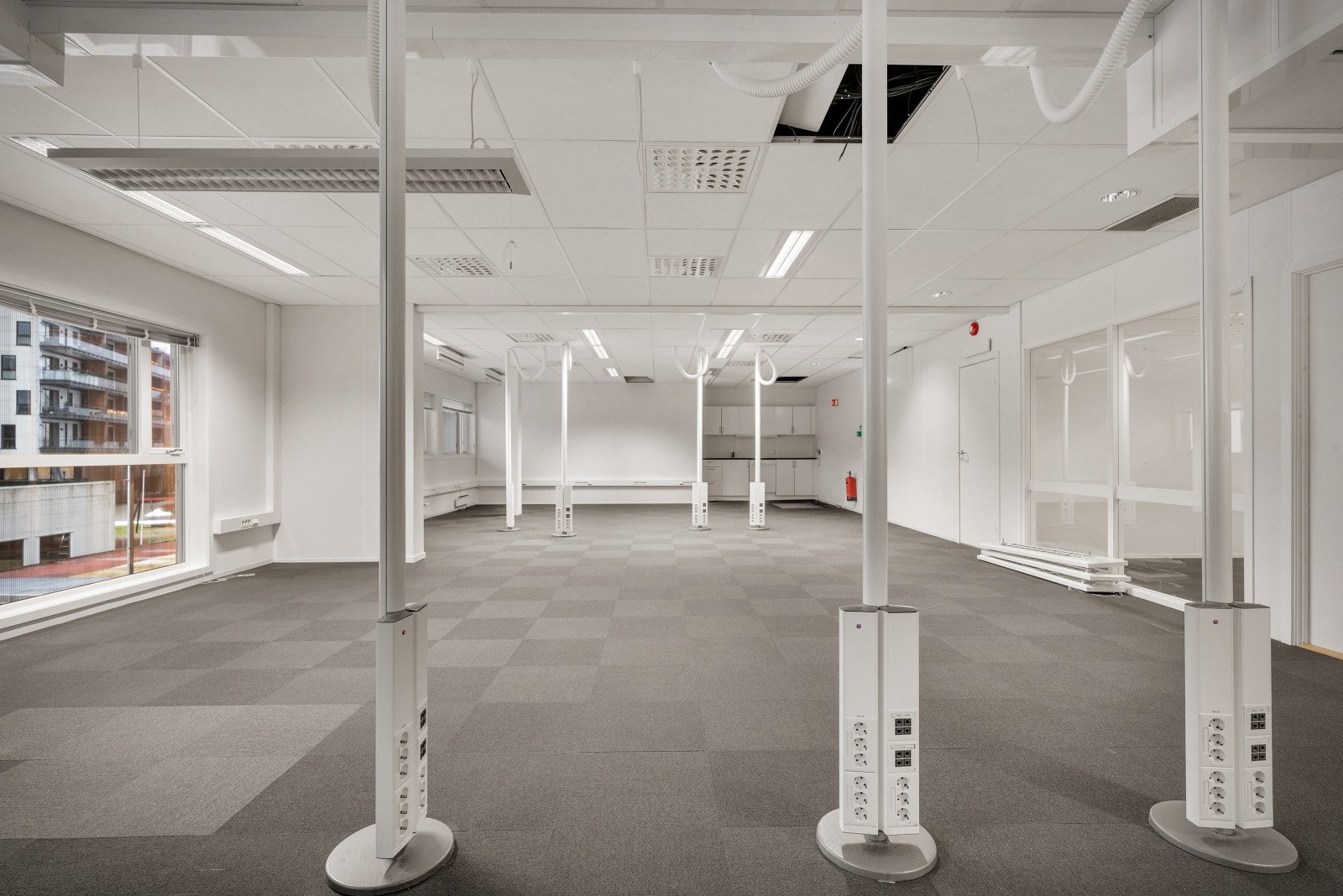 2. etasje: Ca. 210,4 kvm brutto (inkl. andel fellesareal) Galleribilde