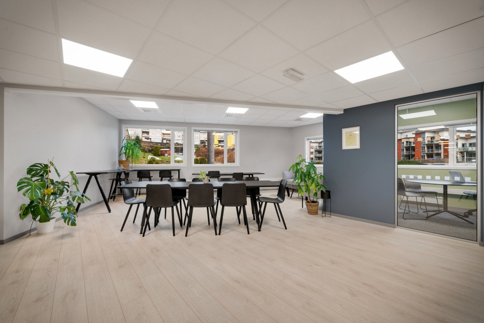 Bilde fra annen leietaker. Gode muligheter for nye leietakere til å påvirke valg av kvalitet og innredningsløsninger Galleribilde