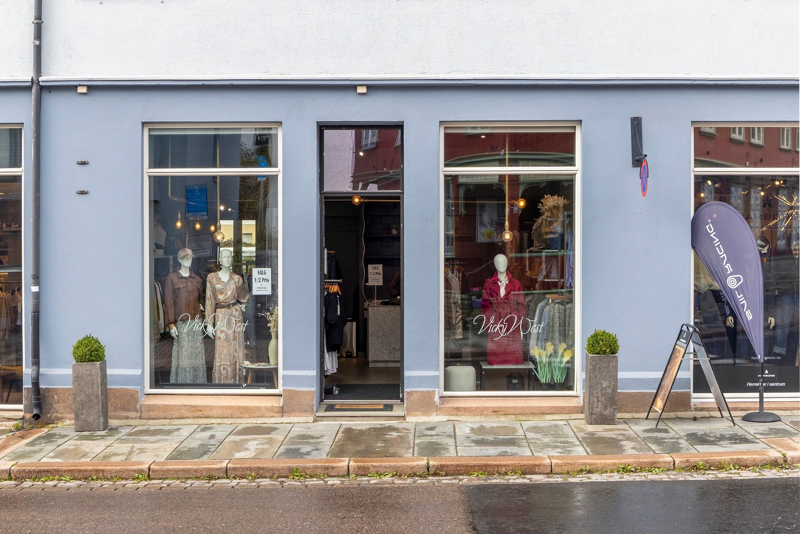 Velkommen til Torggata 6 midt i Drøbak sentrum! Galleribilde