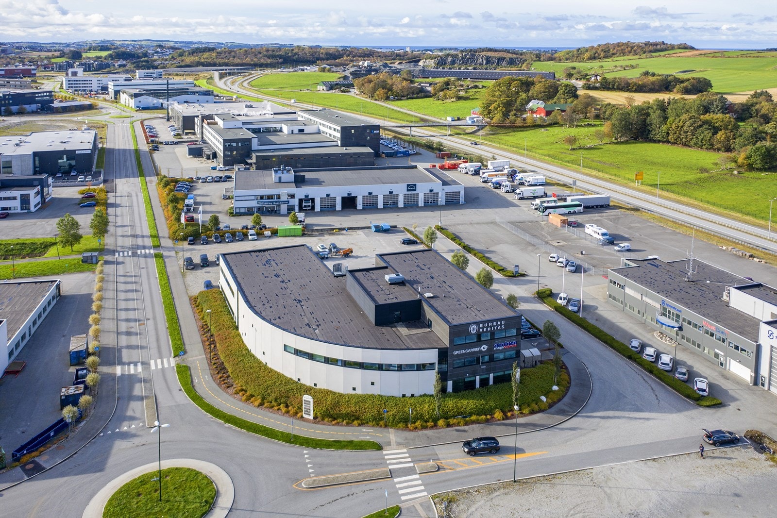 015_.jpg Galleribilde