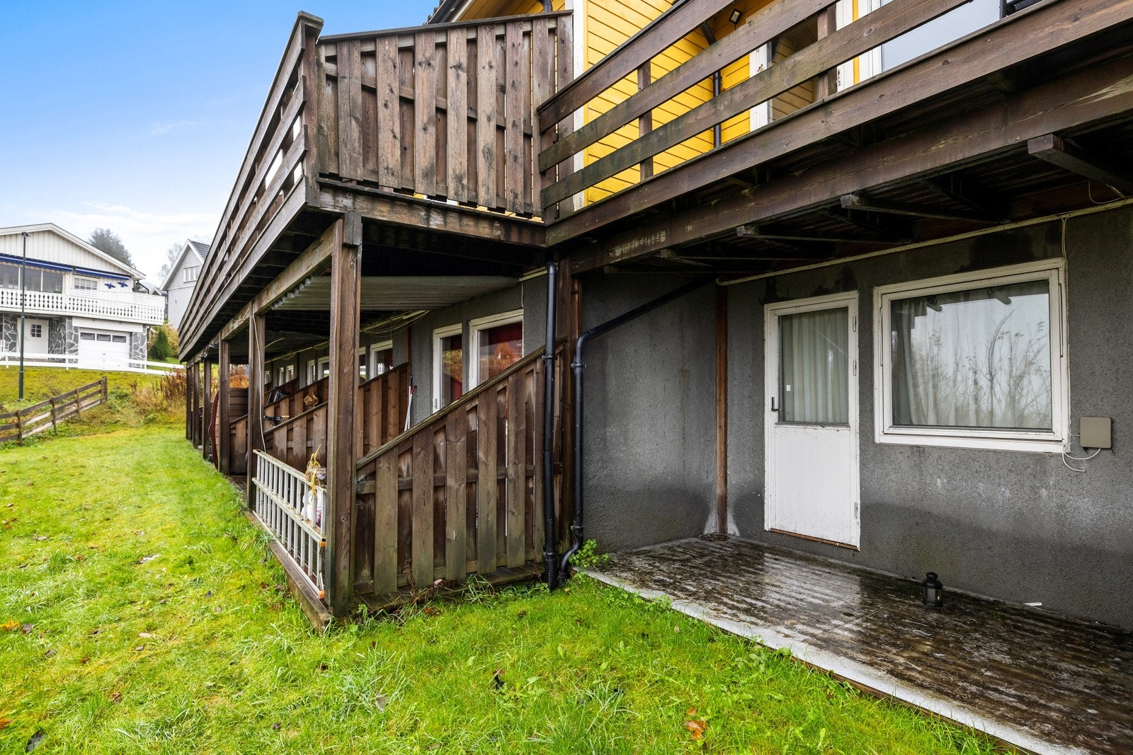 Også leilighetene i underetasjen har terrasse. Galleribilde