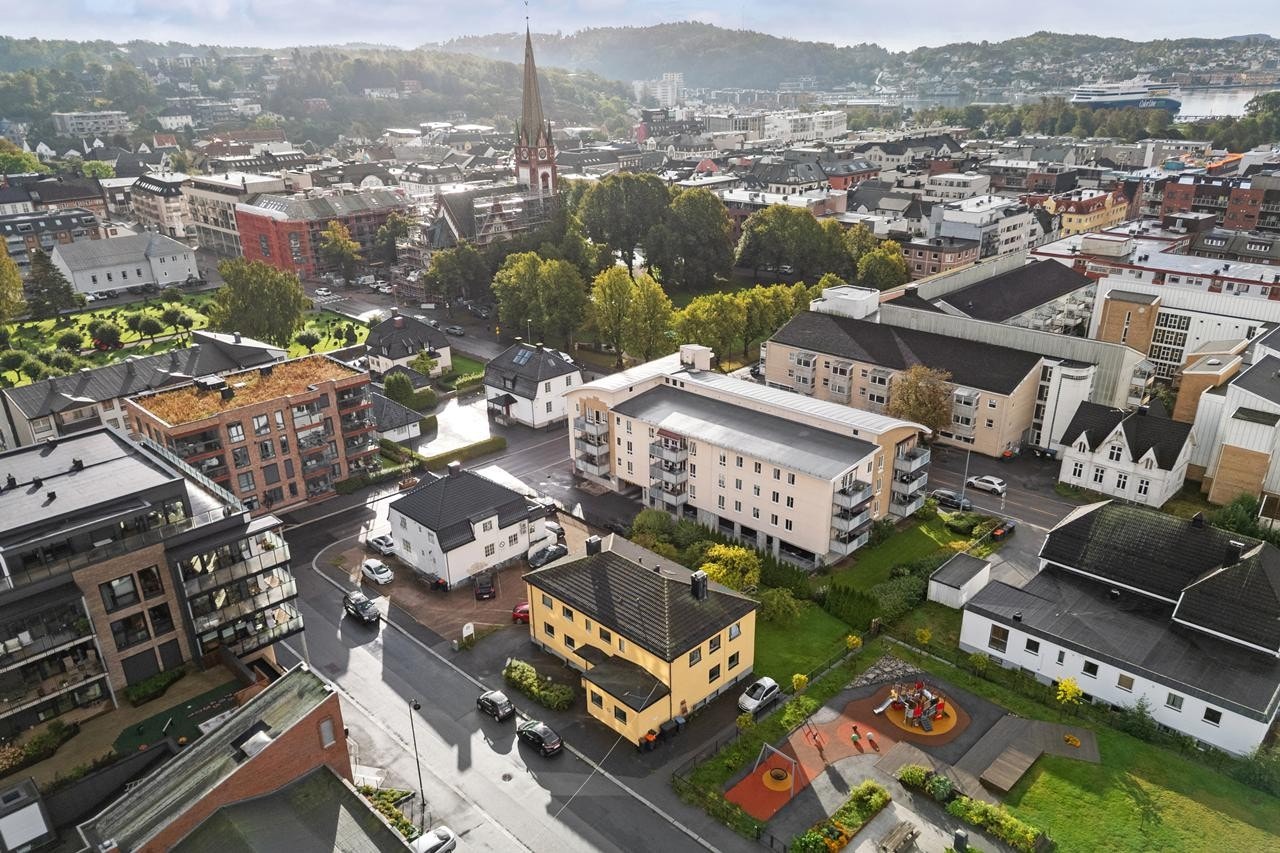 Strategisk beliggende med tanke på videre utvikling Galleribilde