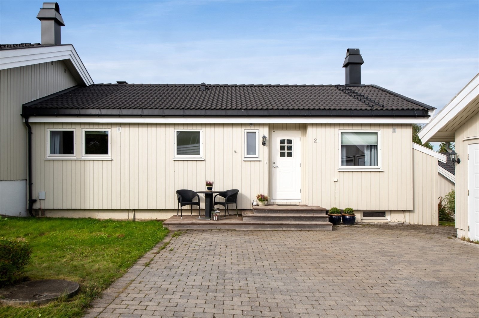 Rent og pent uteareal. Galleribilde