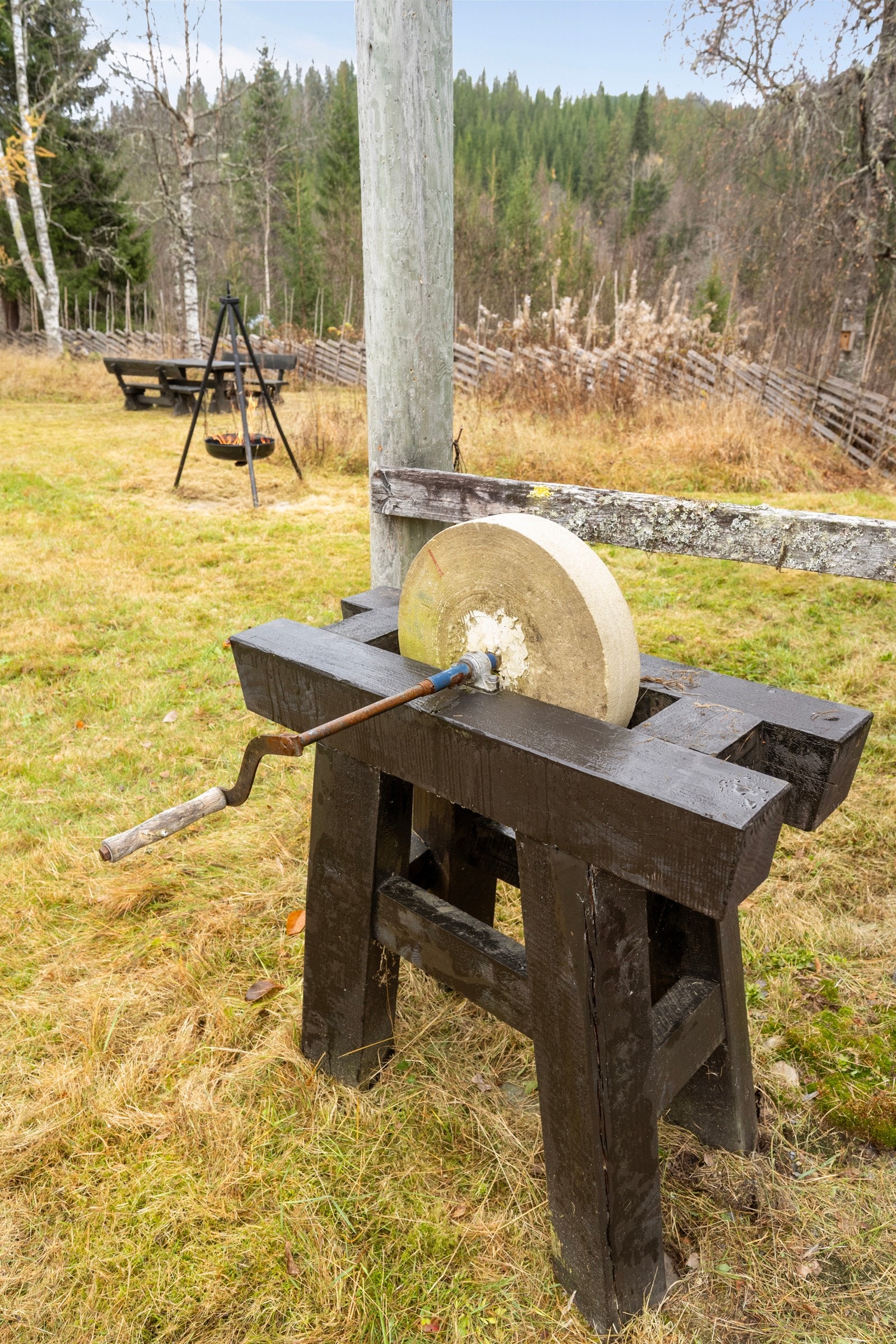 Slipesteinen medfølger Galleribilde