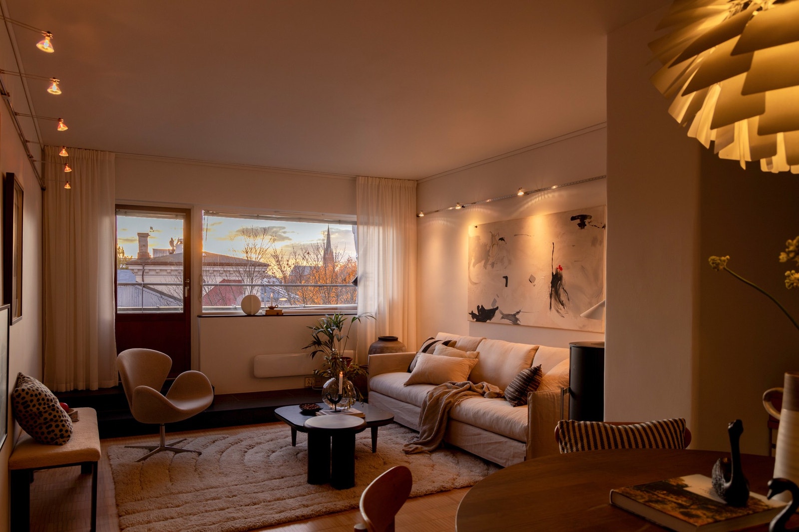 Kveldsstemning stue. Galleribilde