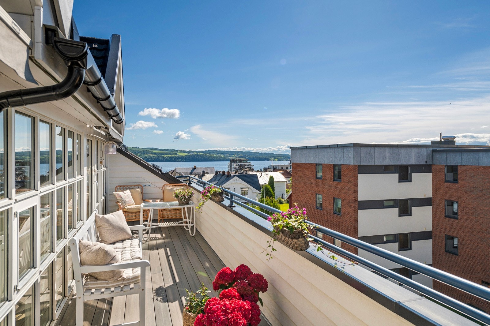 Balkong utenfor stue Galleribilde