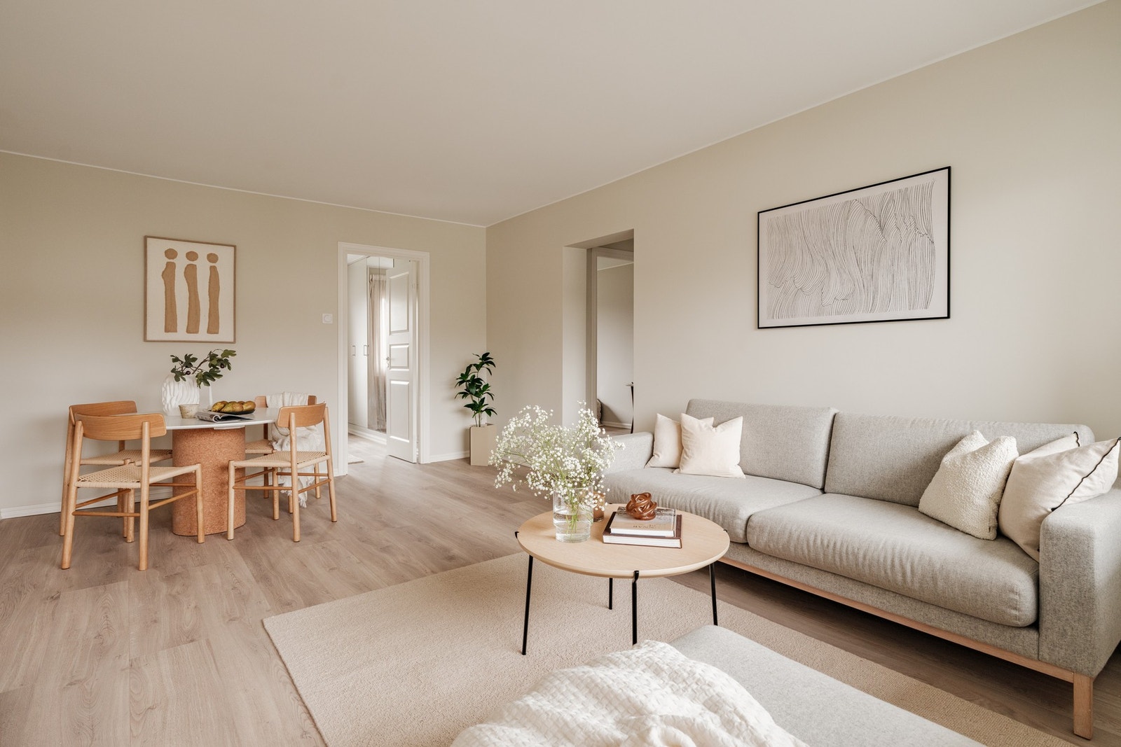Lys og pen 3-roms andelsleilighet med attraktiv og barnevennlig beliggenhet på Strømmen/Sagdalen. Galleribilde