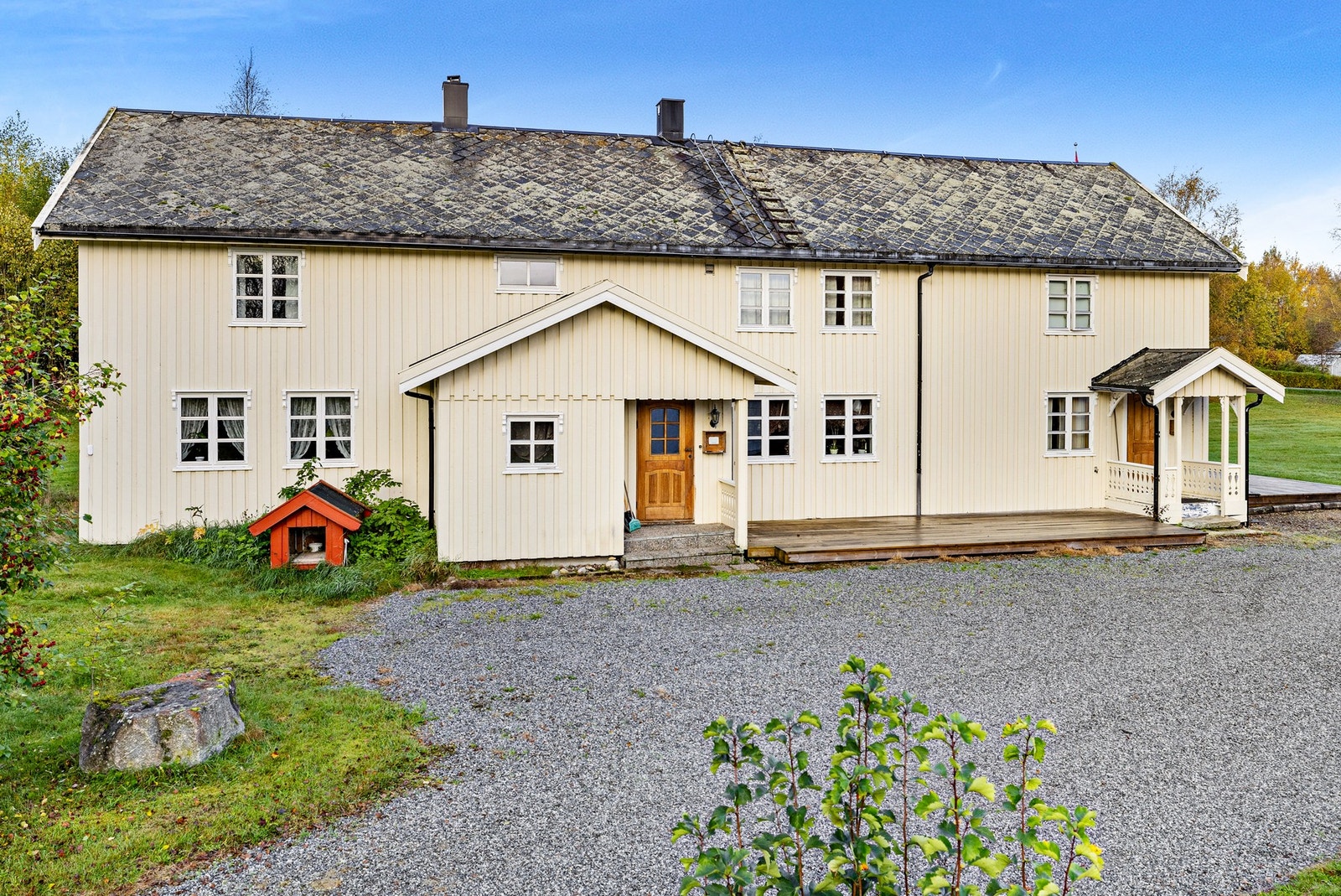 Boligen ble oppført omkring i 1880 og ble tilbygd og rehabilitert i 1991 Galleribilde