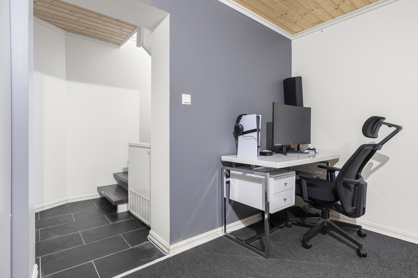 Det er ikke søkt ferdigattest/midlertidig brukstillatelse i etterkant av tiltaket, og tiltaket er derfor ikke godkjent. Galleribilde