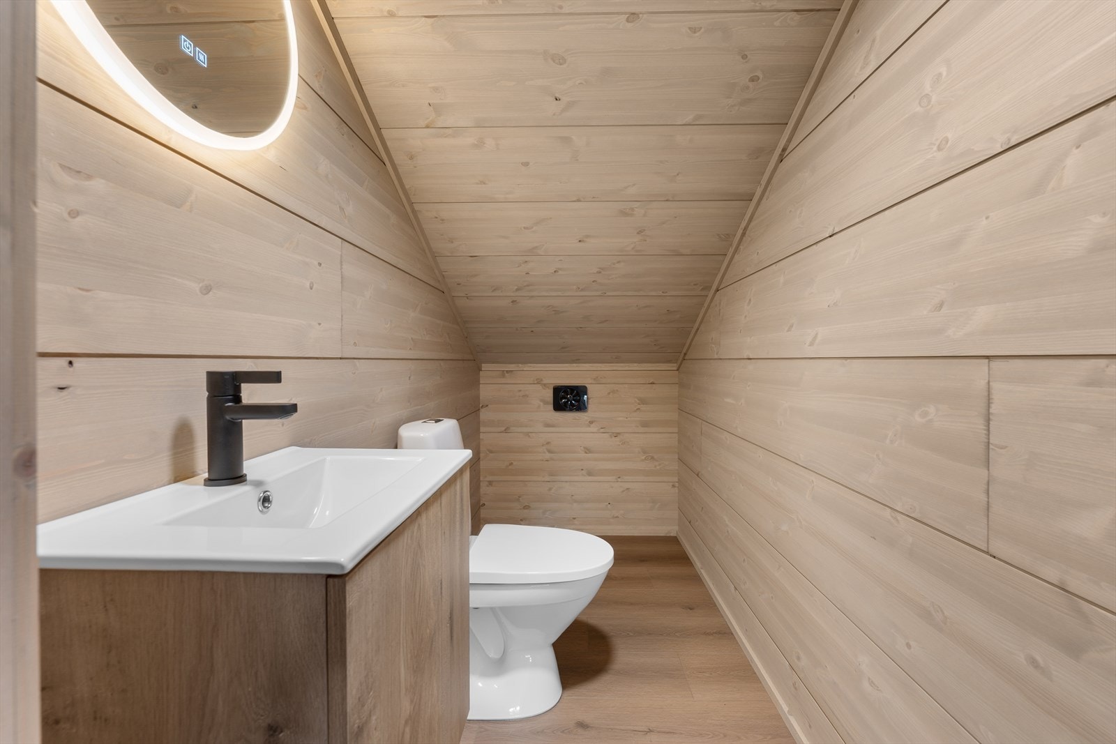 311273_DSC05079.jpg Galleribilde